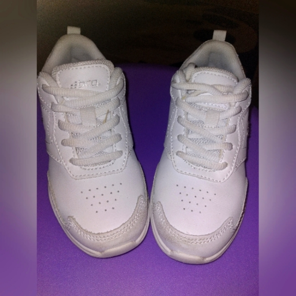 Comfy sneakers 👟